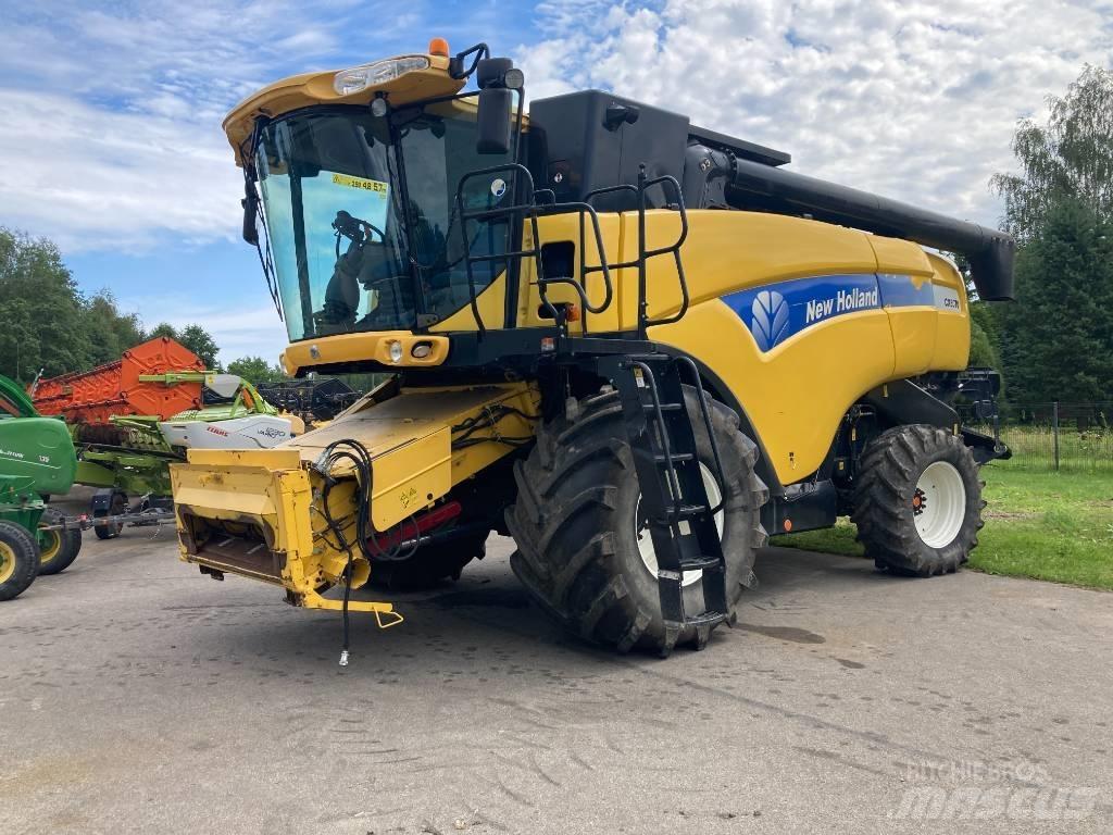 New Holland CX 8070 Kombajny zbożowe