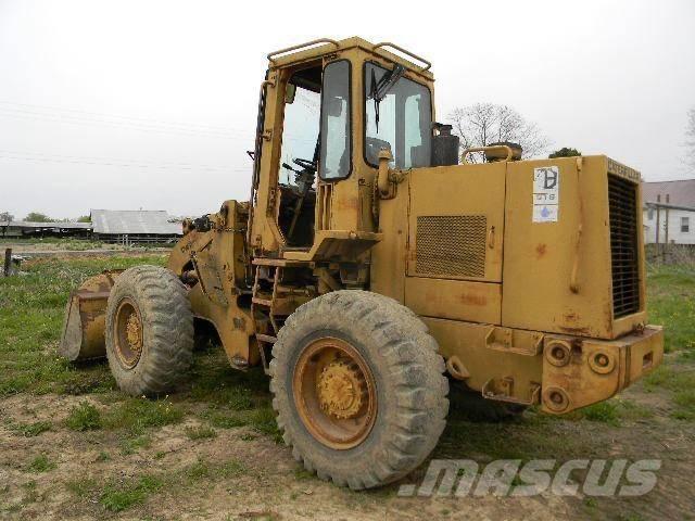 CAT 916 Ładowarki kołowe