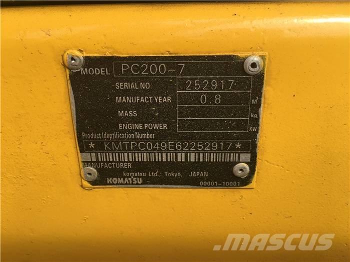 Komatsu PC 200-7 Koparki gąsienicowe