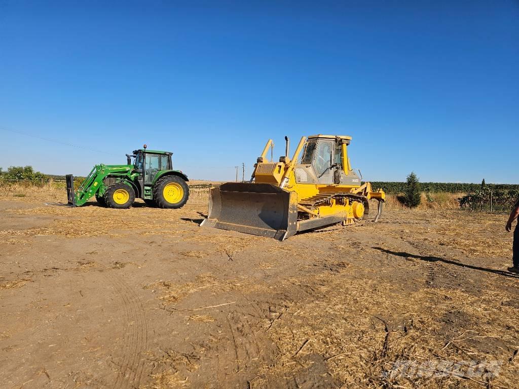 Komatsu D 65 EX 12 Spycharki gąsienicowe