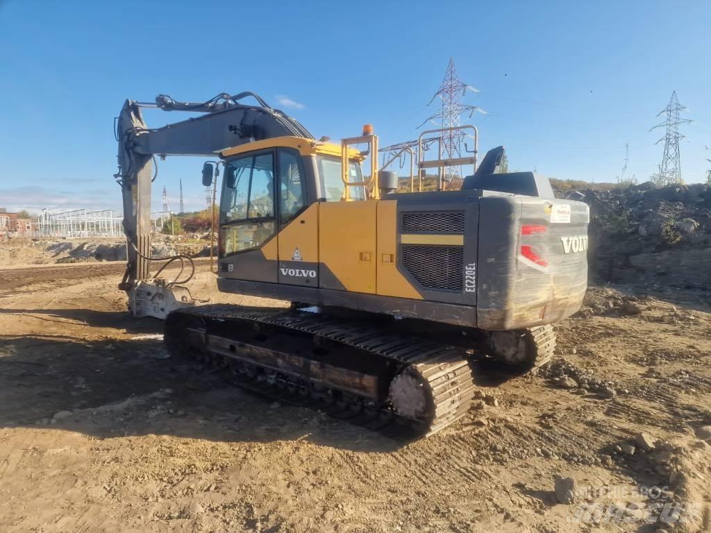 Volvo EC 220 E Koparki gąsienicowe