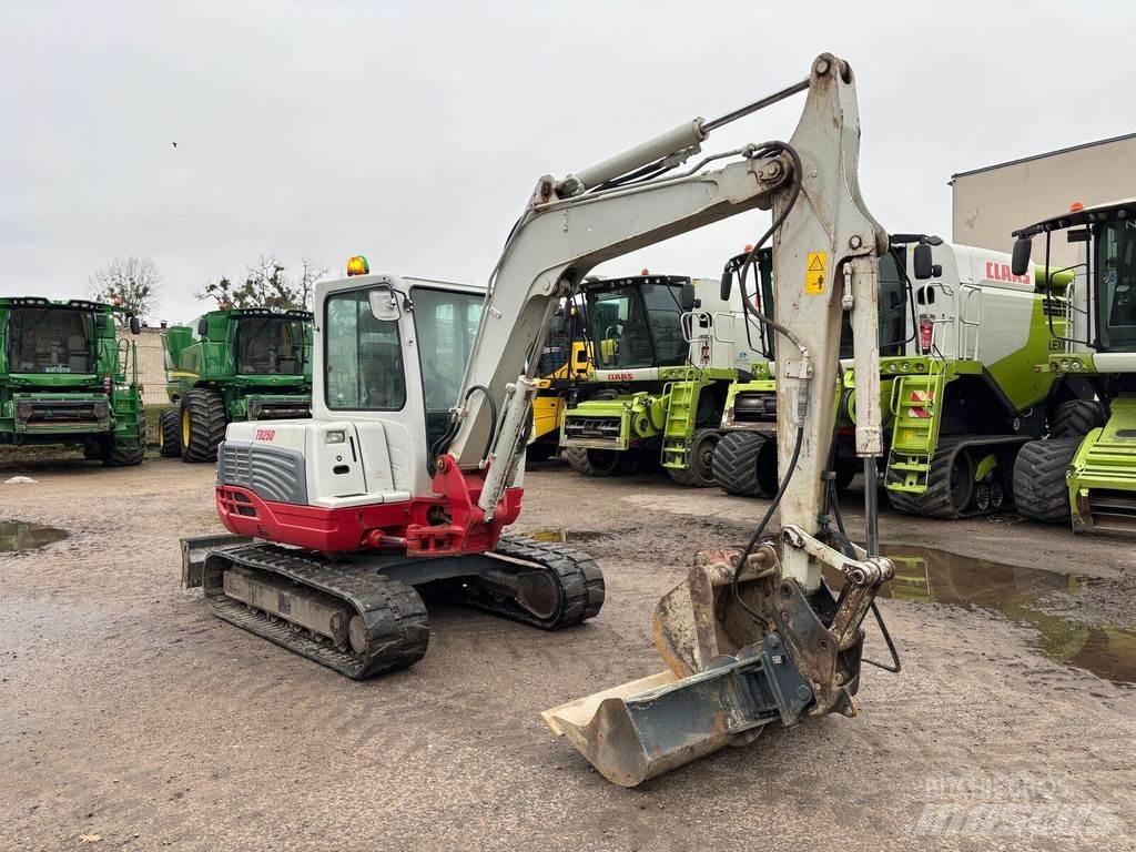 Takeuchi TB250 Minikoparki
