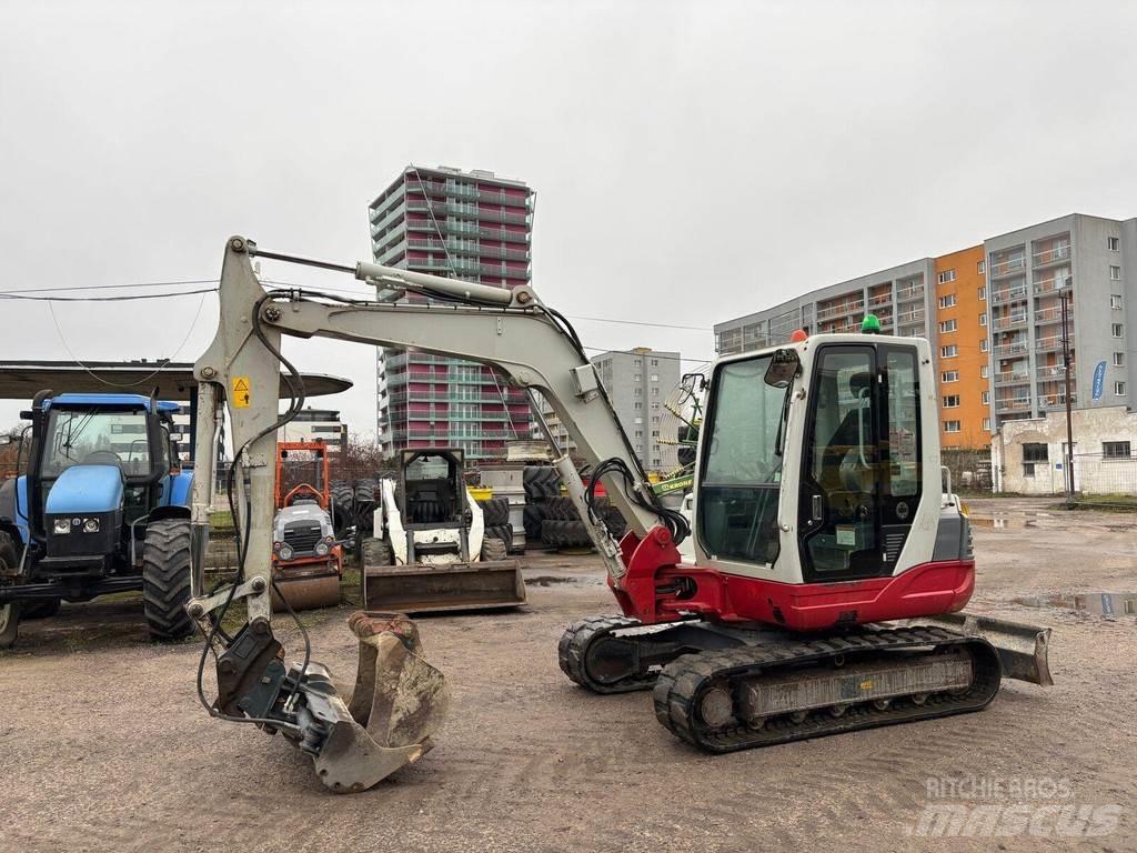 Takeuchi TB250 Minikoparki