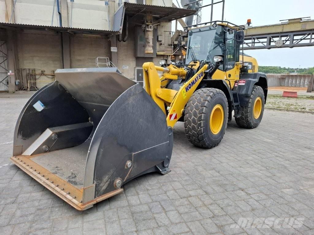 Komatsu WA 270-8E0 Ładowarki kołowe