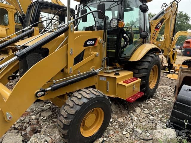CAT 420 F Koparko-ładowarki
