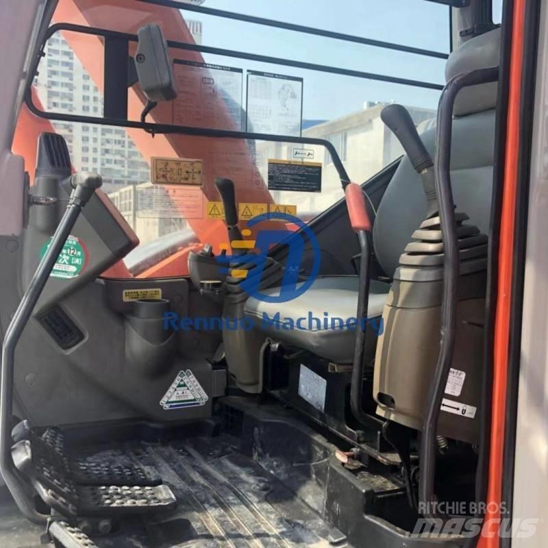 Hitachi ZX 75 US Koparki gąsienicowe
