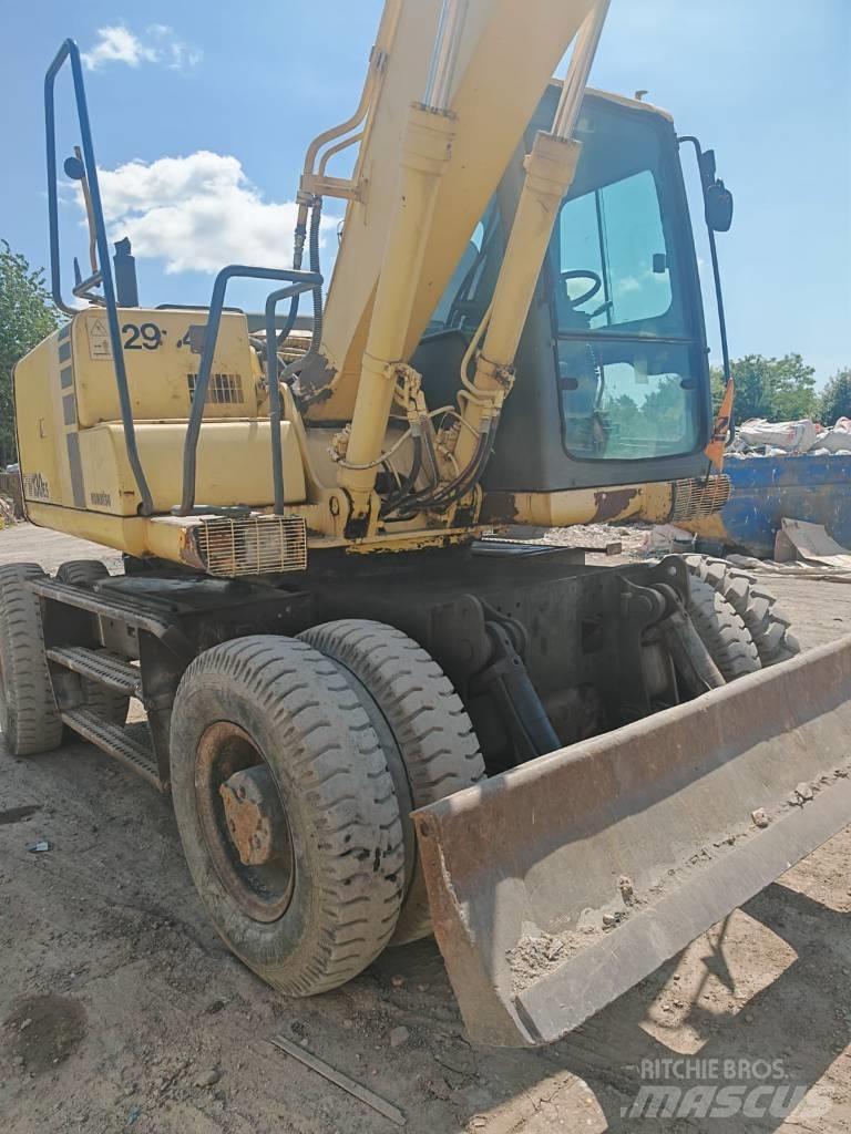 Komatsu PW 130ES-6K Koparki kołowe