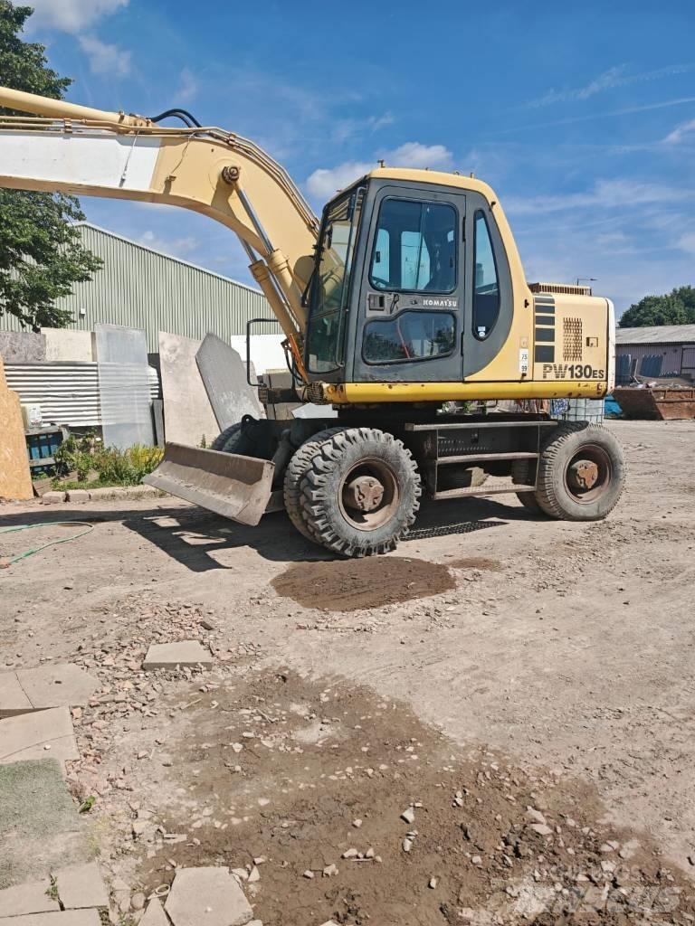 Komatsu PW 130ES-6K Koparki kołowe