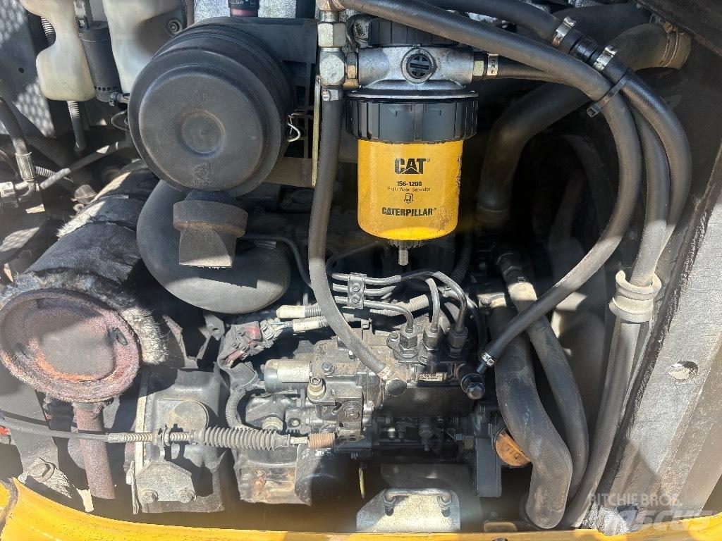 CAT 302.7 D Minikoparki