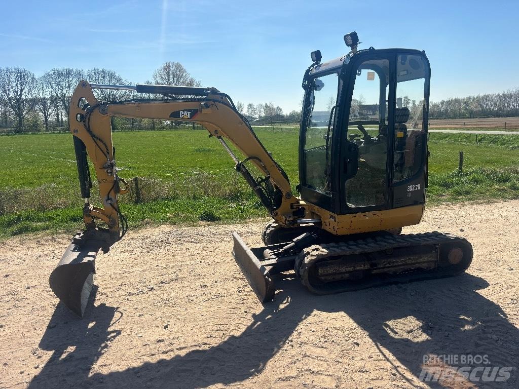 CAT 302.7 D Minikoparki