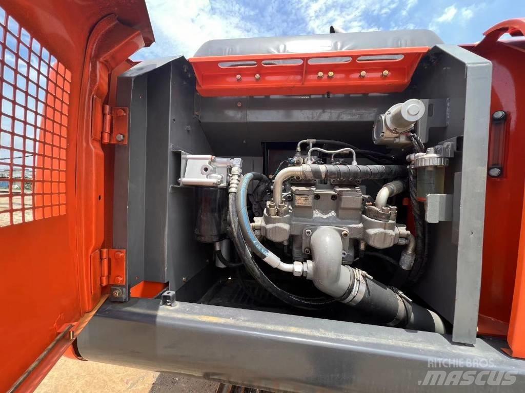 Hitachi ZX 200-6 Koparki gąsienicowe