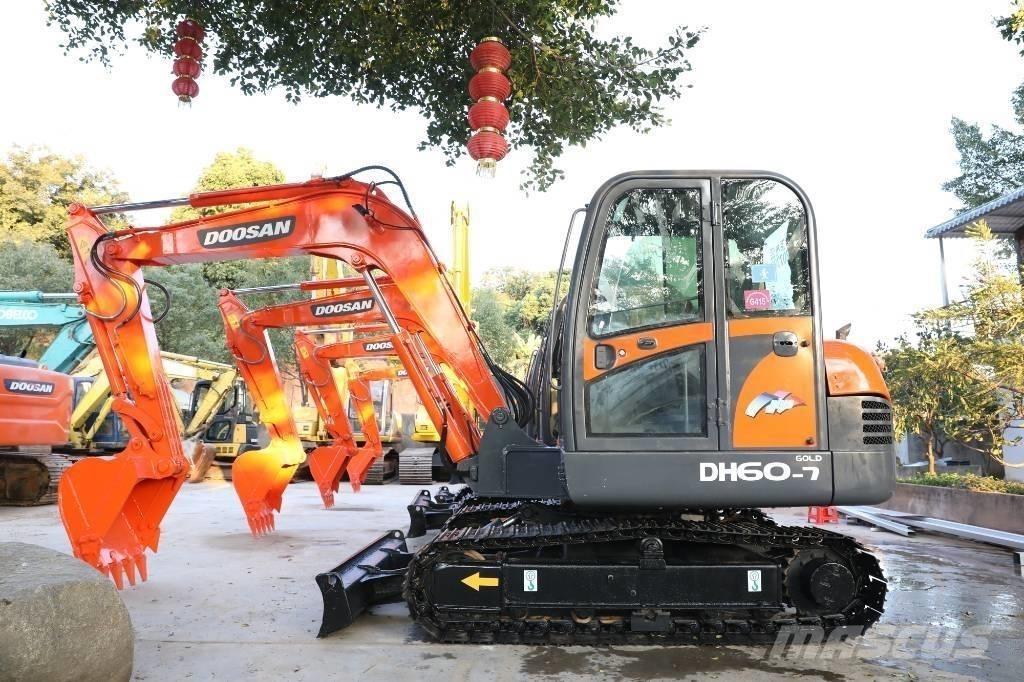 Doosan DH 60-7 Minikoparki