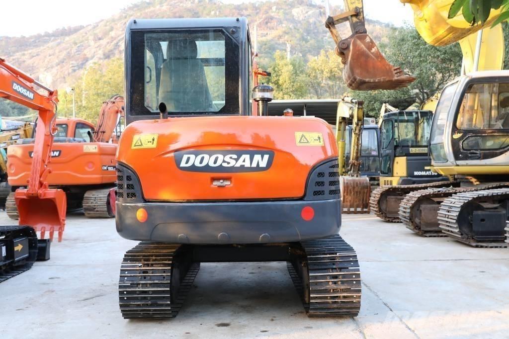 Doosan DH 60-7 Minikoparki