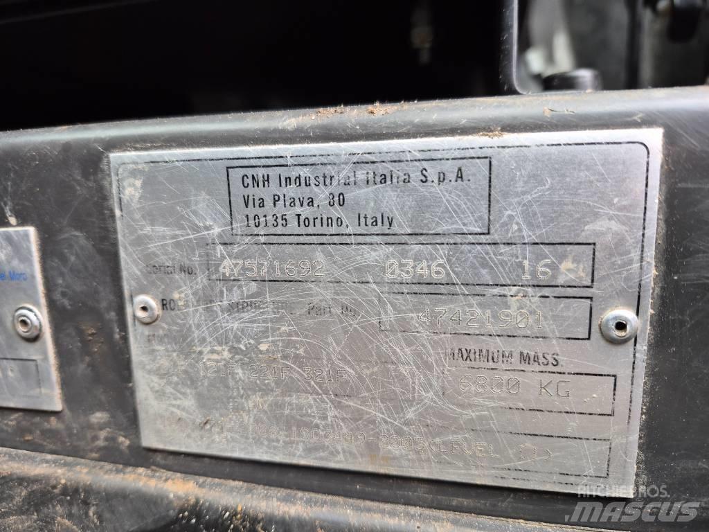 CASE 321 F Ładowarki kołowe