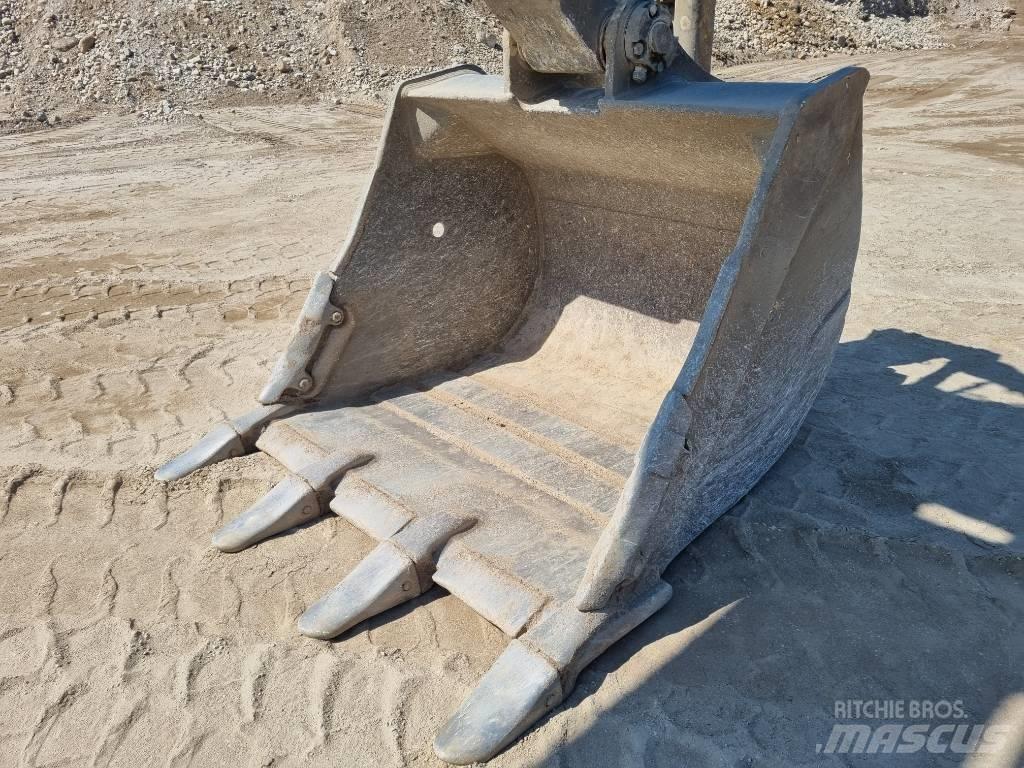 Komatsu HB 365 LC-3 Koparki gąsienicowe