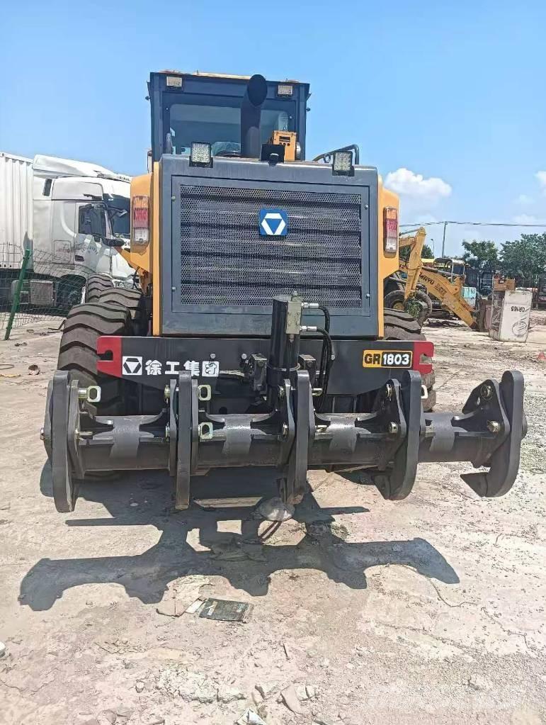 XCMG 1803 Równiarki