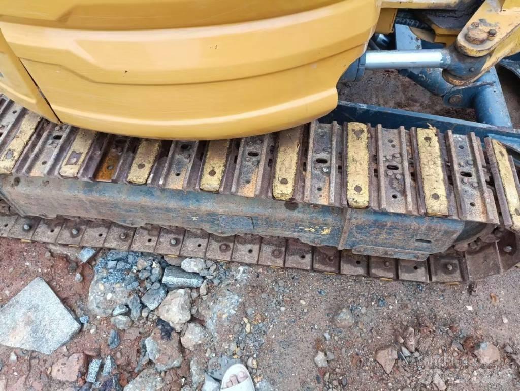 XCMG XE35U Minikoparki