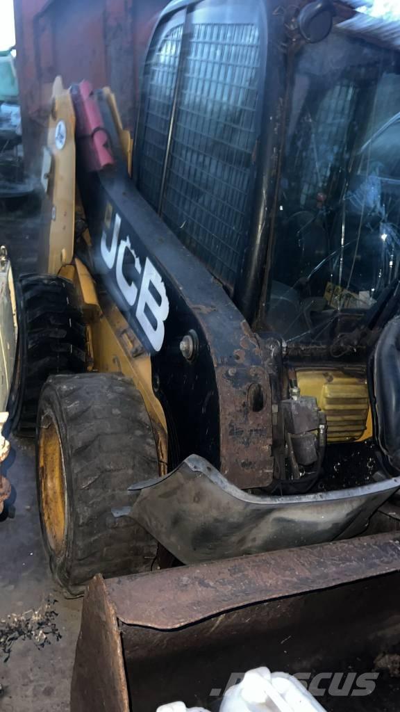 JCB 160 robot Silniki