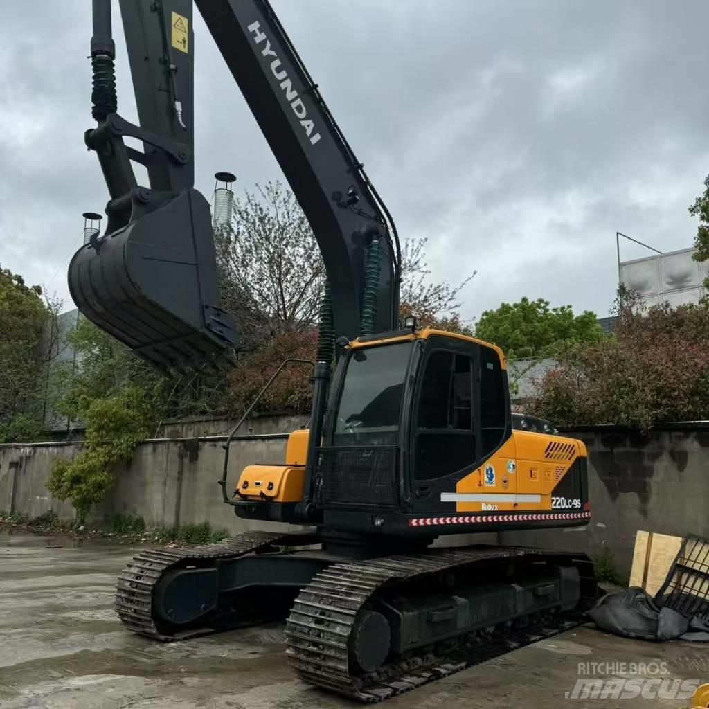 Hyundai R220LC-9S Koparki gąsienicowe