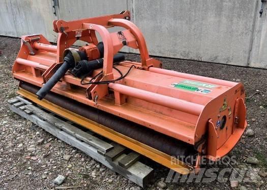 Agrimaster RV 320 Kosiarki łąkowe i wykaszarki