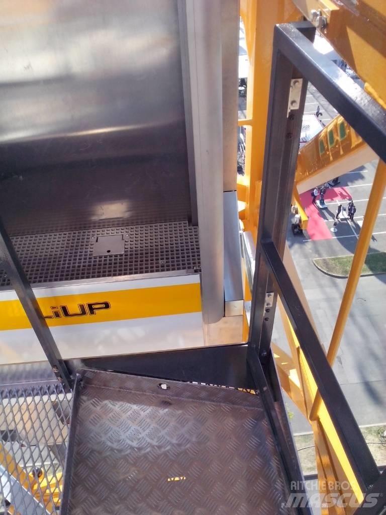 Liebherr LiUp 200 Podnośniki, wciągarki i windy towarowe