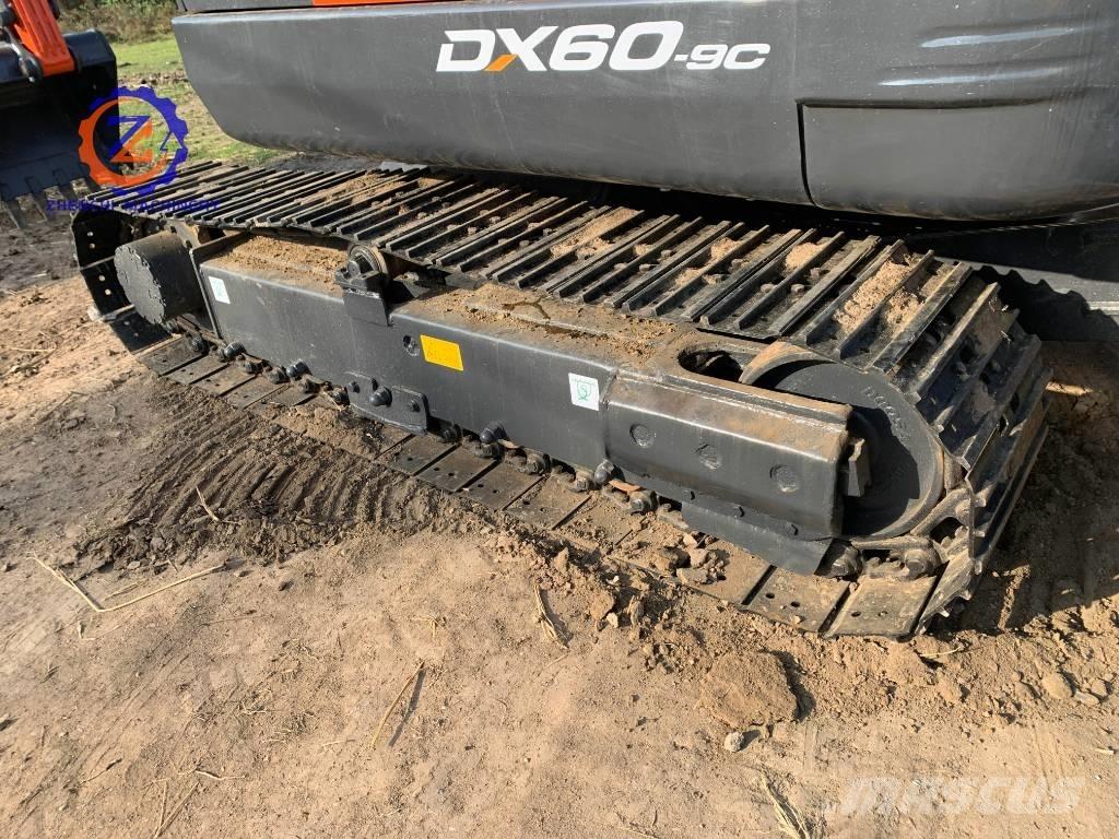Doosan DX 60 Minikoparki