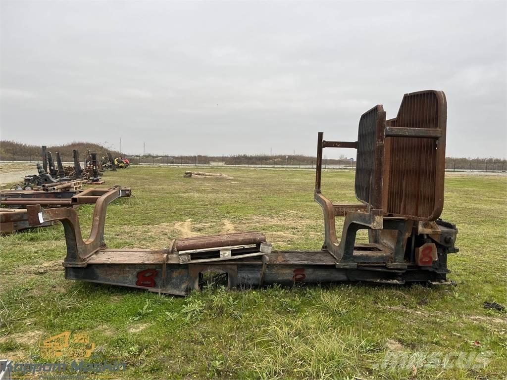 John Deere 1210E Inne akcesoria