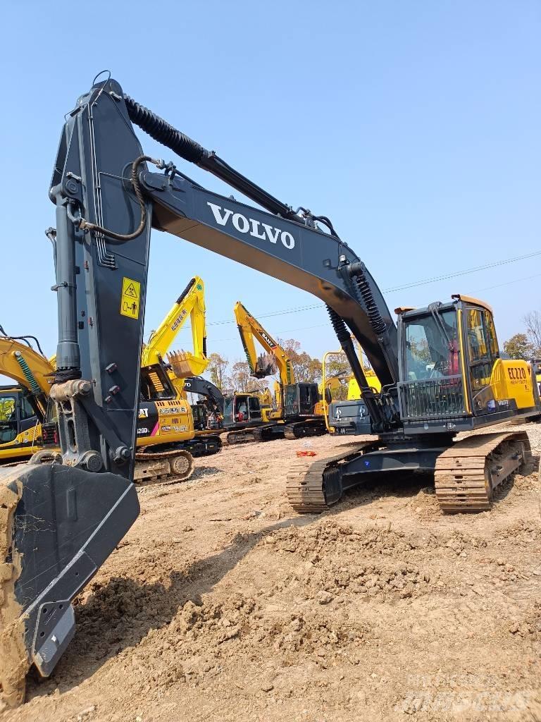 Volvo EC 220 Koparki gąsienicowe
