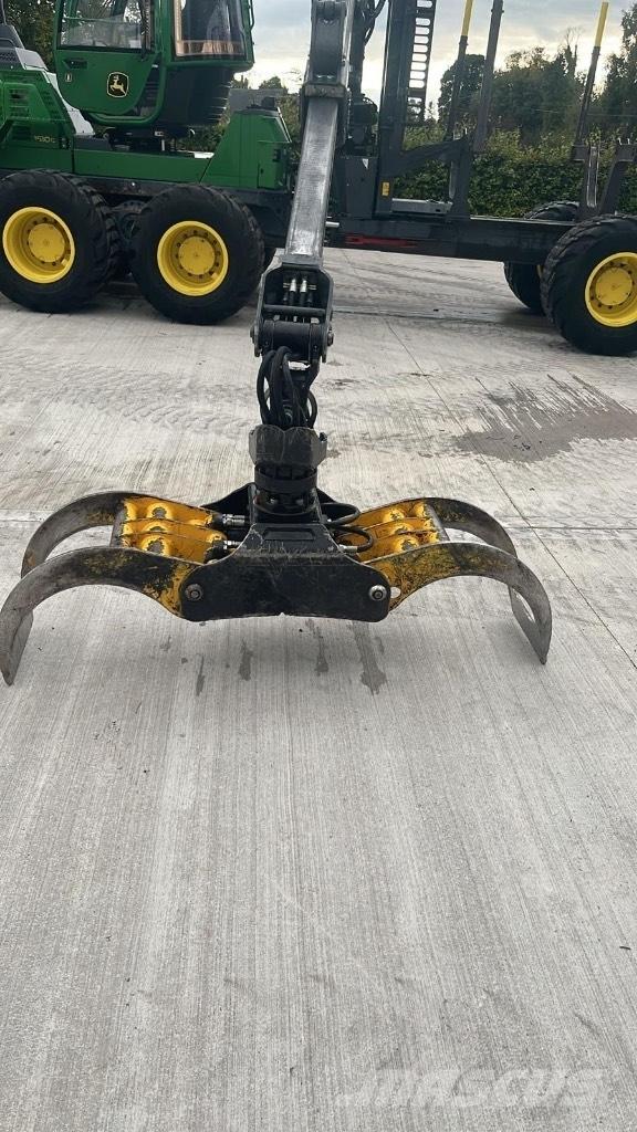 John Deere 1510G Forwardery