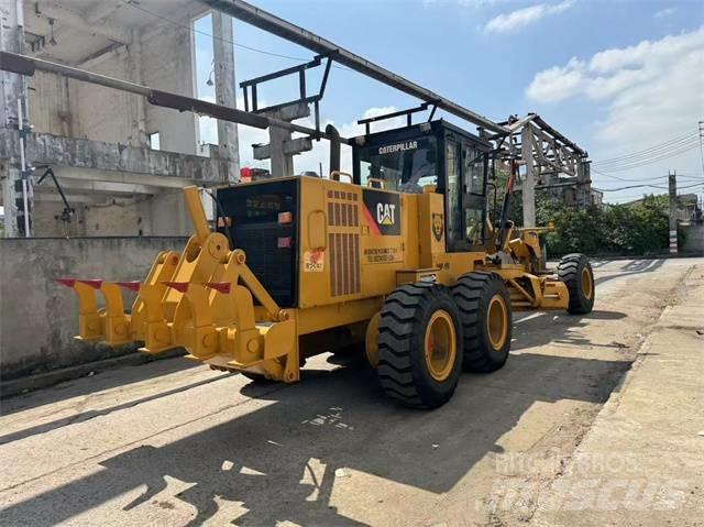 CAT 140 K Równiarki