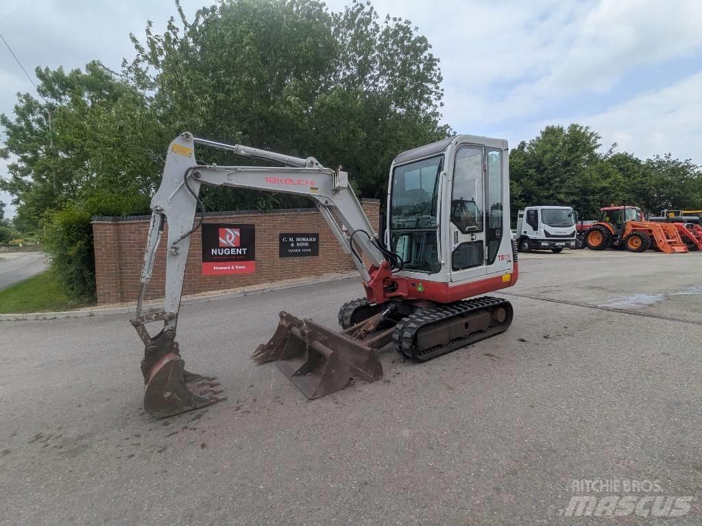 Takeuchi TB 125 Minikoparki