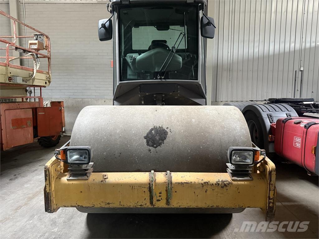 Volvo SD77 Walce jednobębnowe