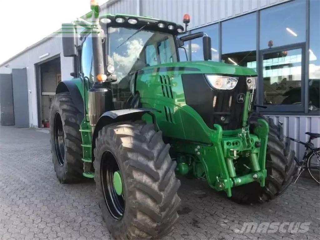 John Deere 6215r Ciągniki rolnicze