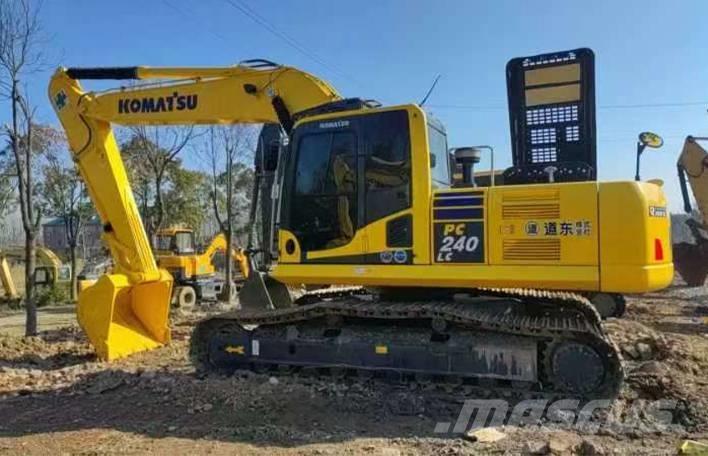 Komatsu PC 240 LC Koparki gąsienicowe
