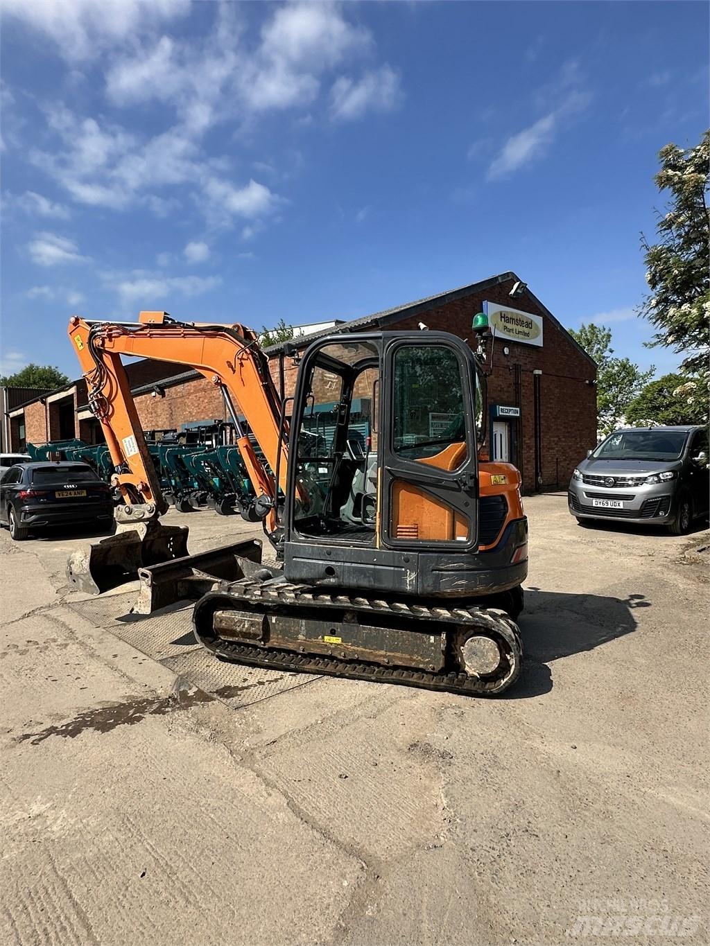 Doosan DX 63-3 Minikoparki
