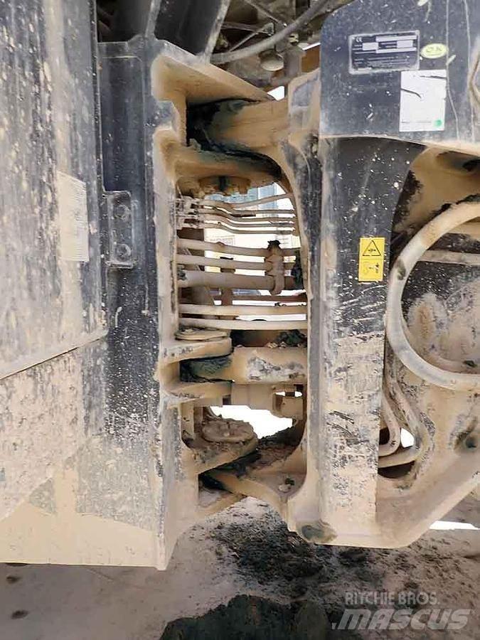 Komatsu WA600-8EO Ładowarki kołowe
