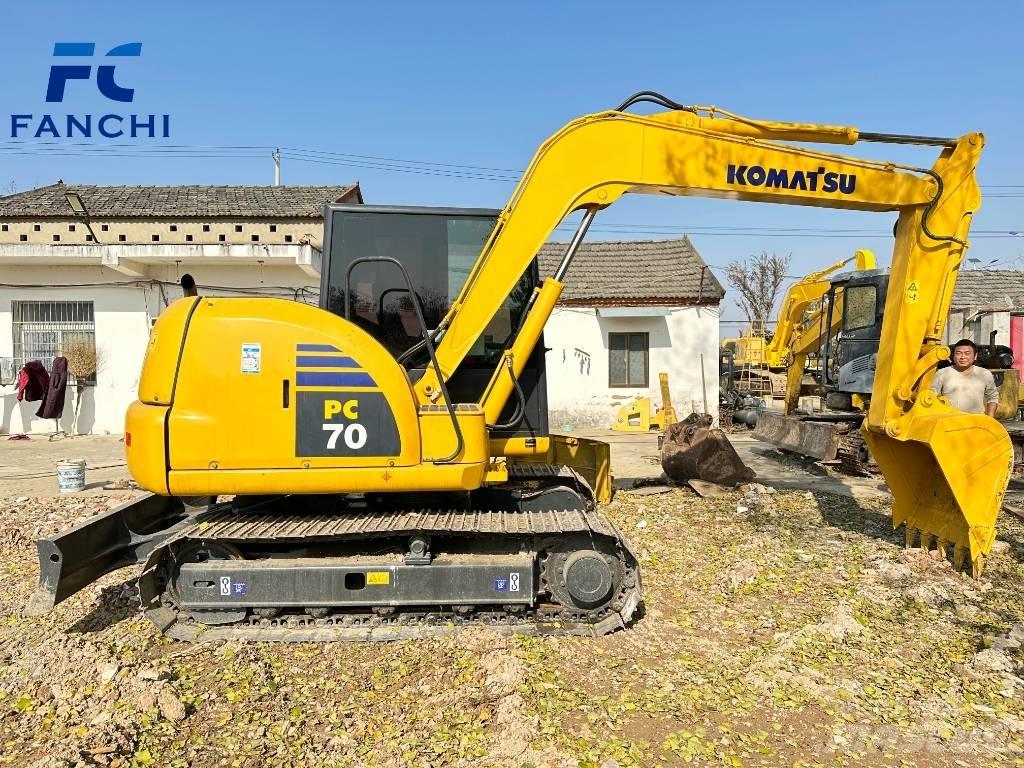 Komatsu PC70-8 Koparki gąsienicowe