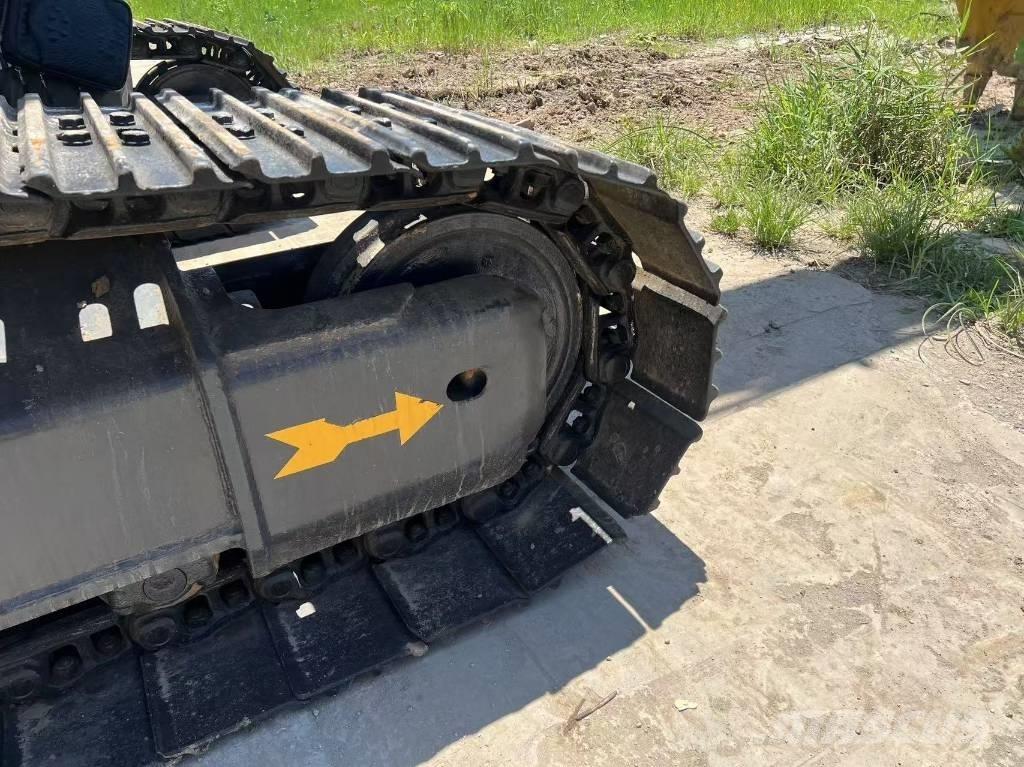 Komatsu PC 220 Koparki gąsienicowe