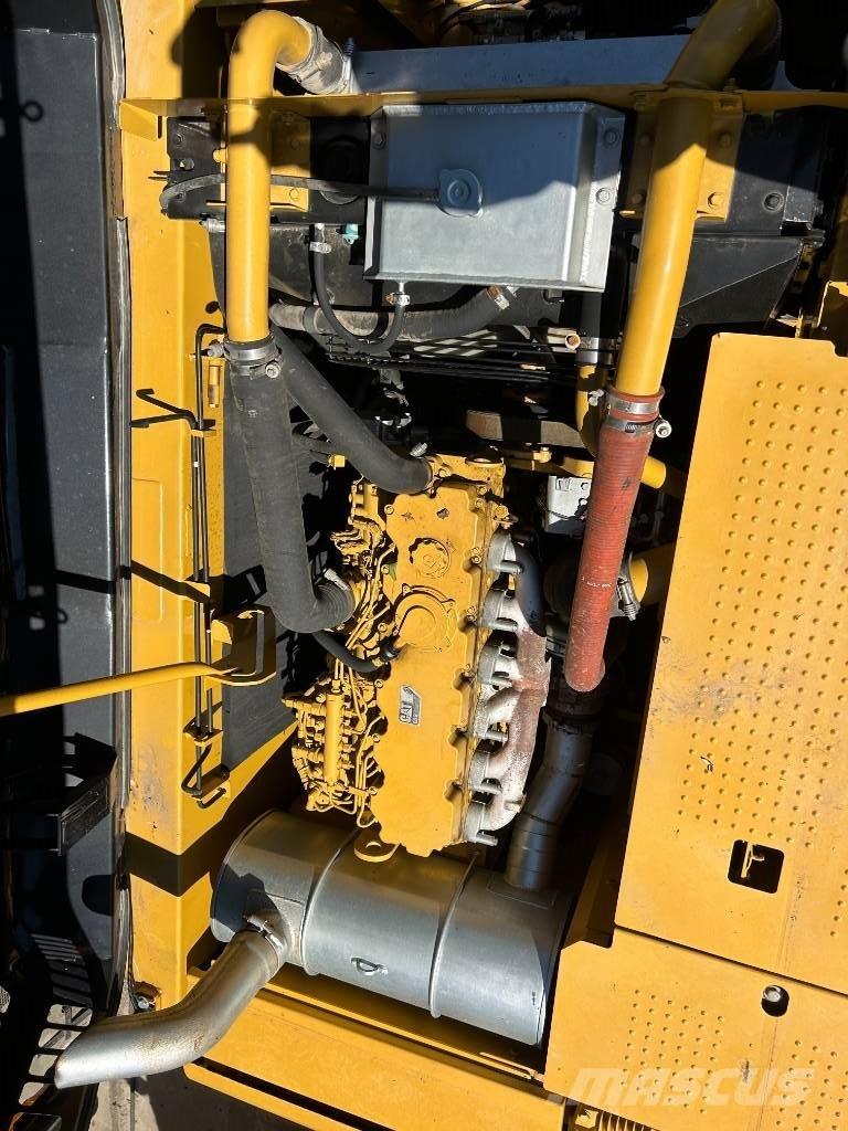 CAT 320D2L Koparki gąsienicowe