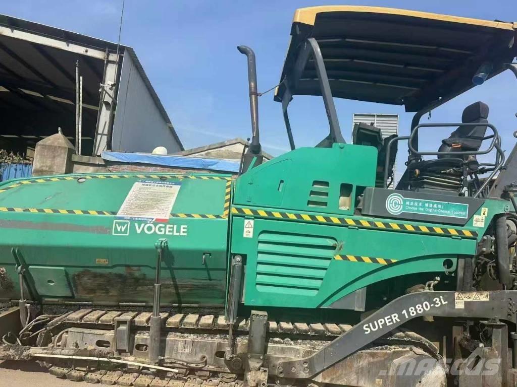 Vögele 1880-2l Rozściełacze do asfaltu