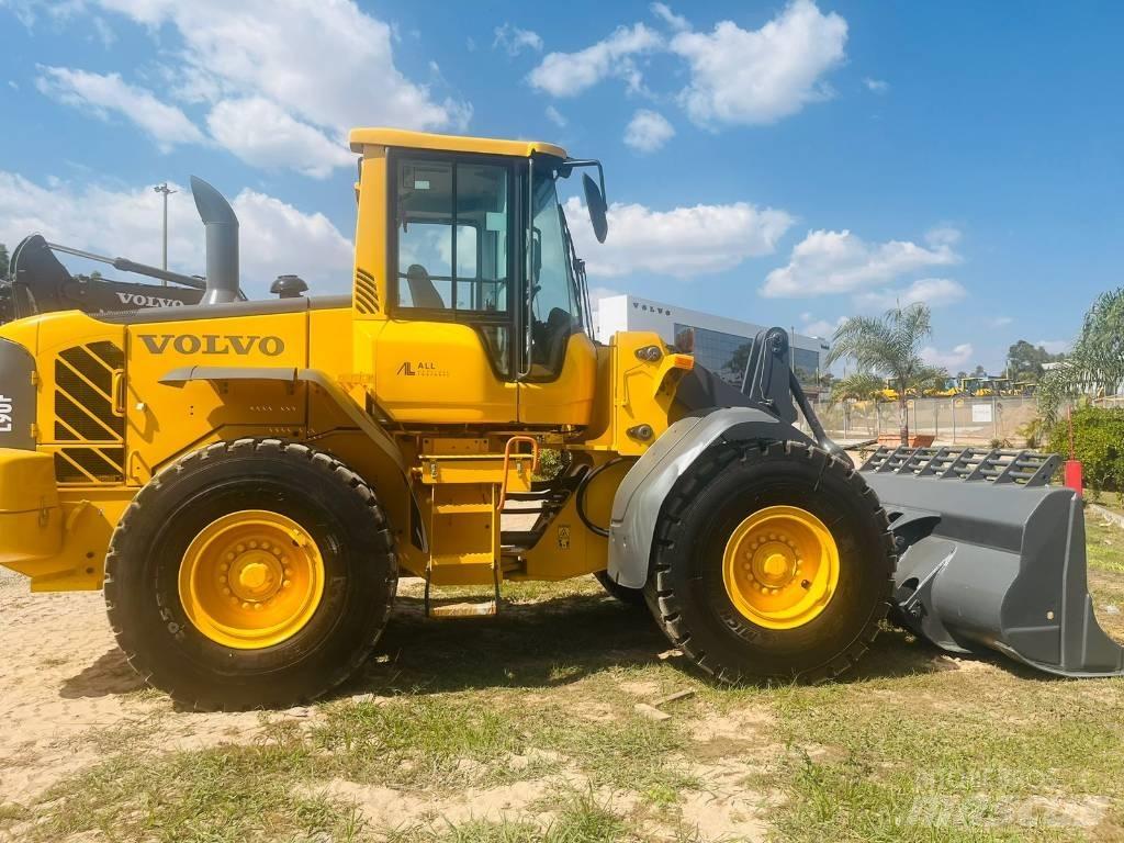 Volvo L 90 F Ładowarki kołowe