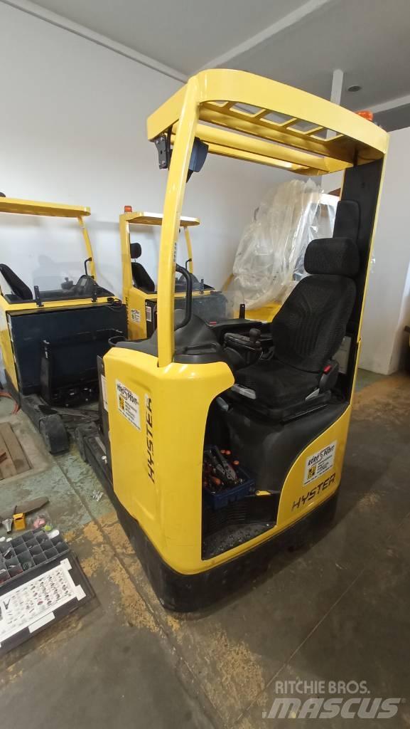 Hyster R 1.6 Wózki widłowe wysokiego składowania