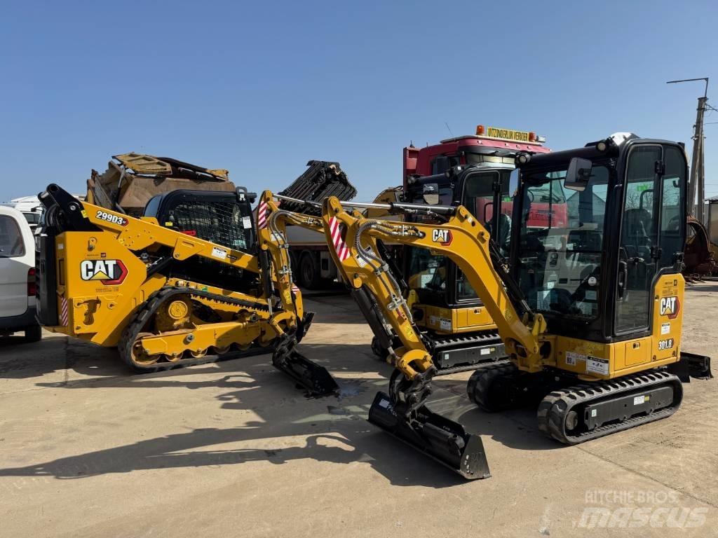 CAT 301.8 Minikoparki