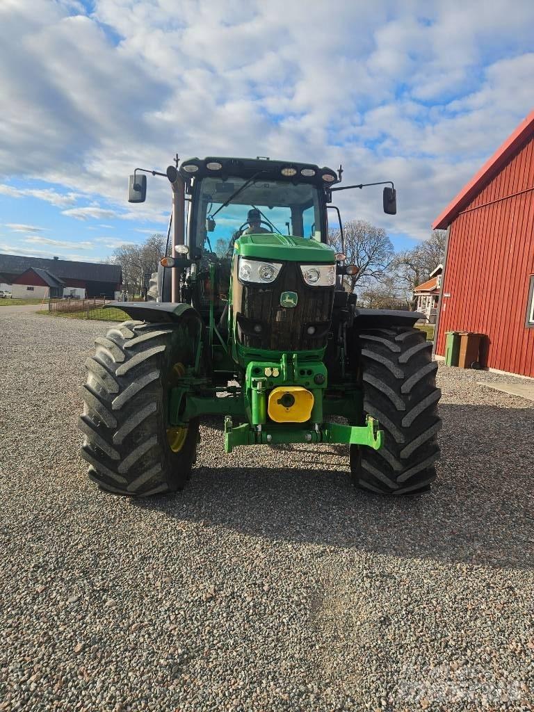 John Deere 6210 R Ciągniki rolnicze
