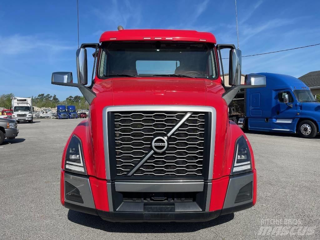 Volvo VNL64T300 Ciągniki siodłowe