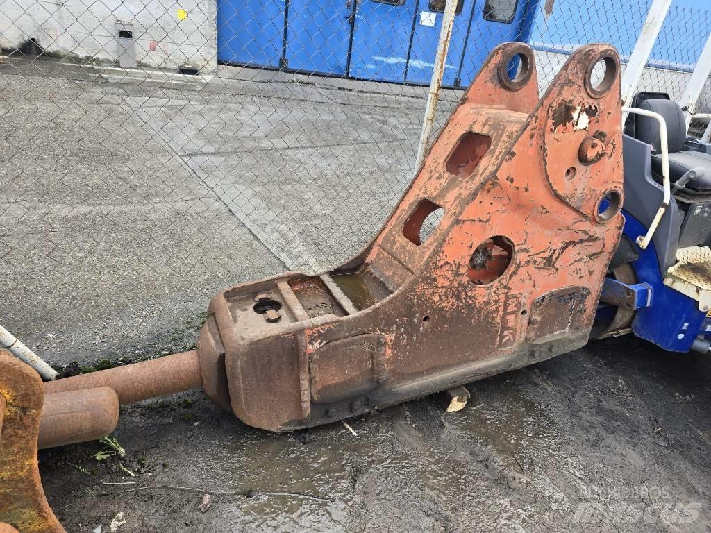 NPK 3T Młoty hydrauliczne