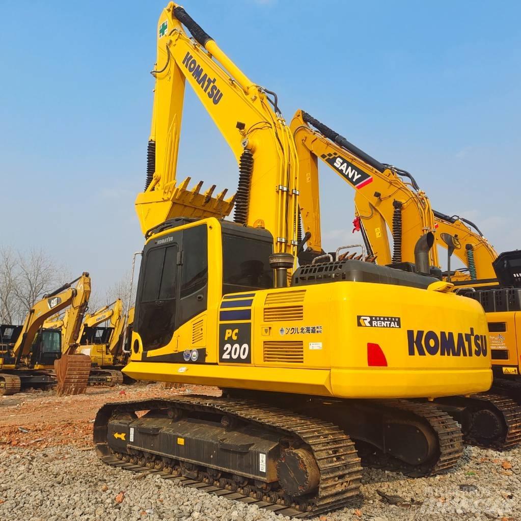Komatsu PC 200-8 Koparki gąsienicowe