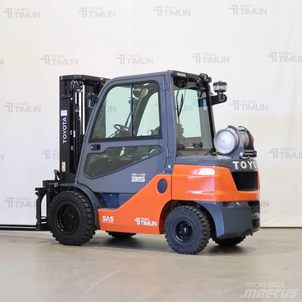 Toyota 02-8FGJF35 Wózki LPG