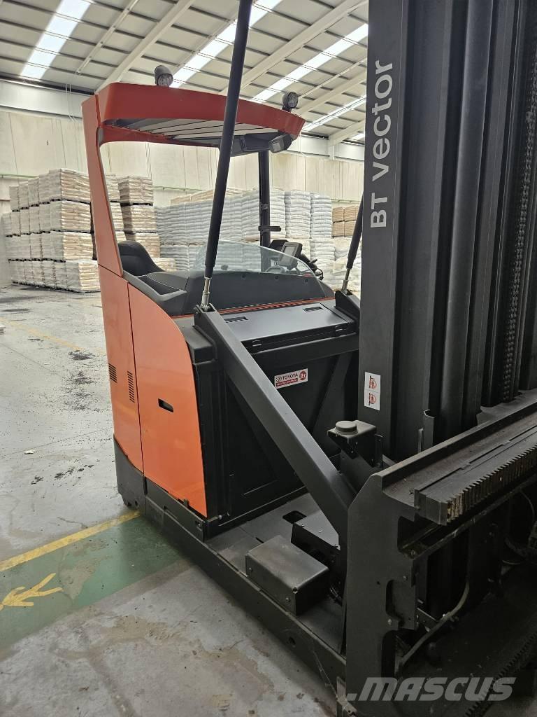 Toyota BT VRE150 Wózki kompletacyjne wysoko unoszące