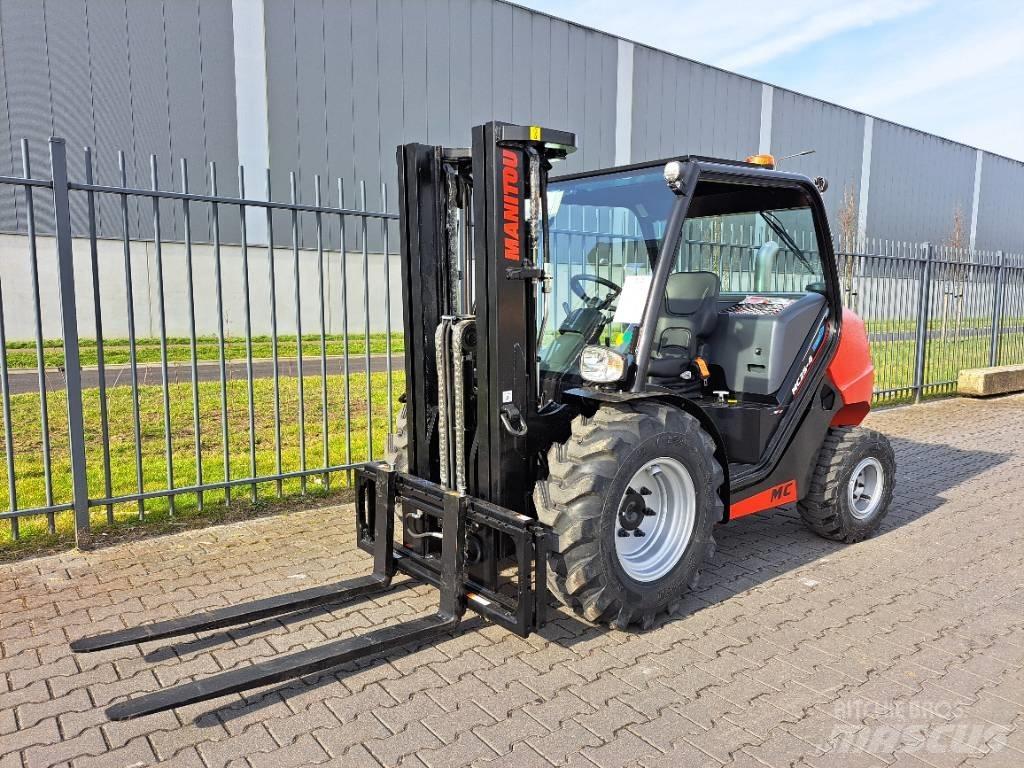 Manitou MC 25-4 Wózki Diesla